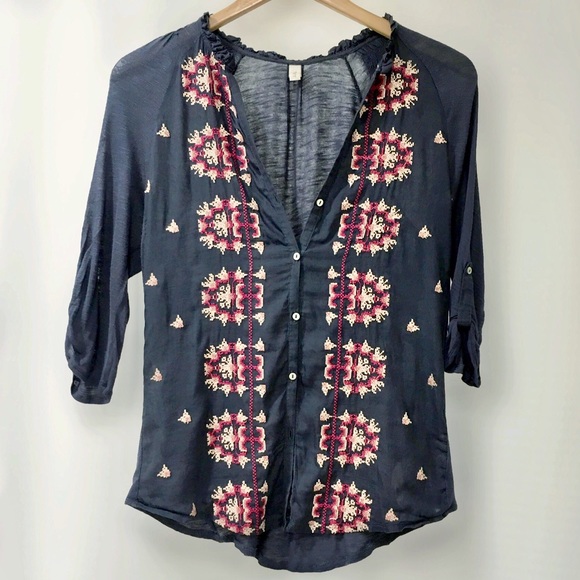 Anthropologie Tops - Anthropologie Gray Silk Blend Button Up Top Size L